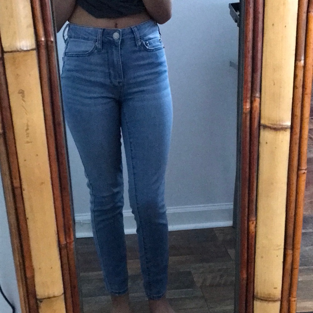Aeropostale high waisted jegging.
